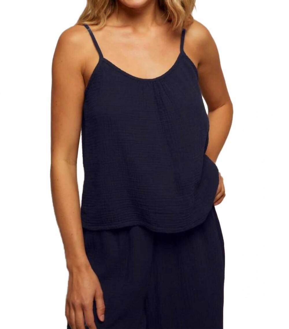 NEW PERFECTWHITETEE marlo tank in navy
